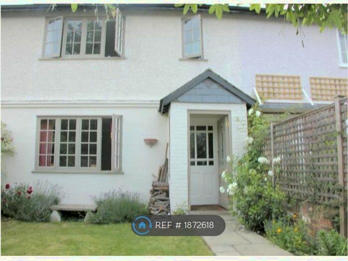 3 Bedroom Terraced House To Rent In Limes Avenue, London, SW13