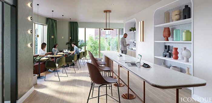 2 Bedroom Flat For Sale In Manor Road, London, E15