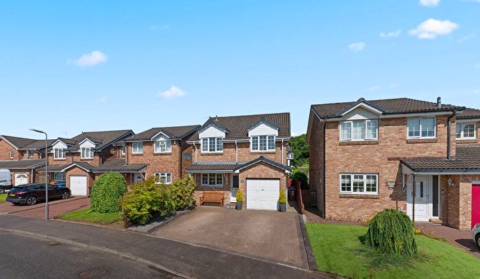 3 Bedroom Detached House For Sale In Martin Brae, Livingston, West Lothian, EH54
