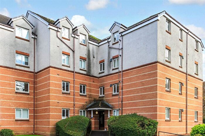 2 Bedroom Flat For Sale In Cartbank Grove, Muirend, Glasgow, G44