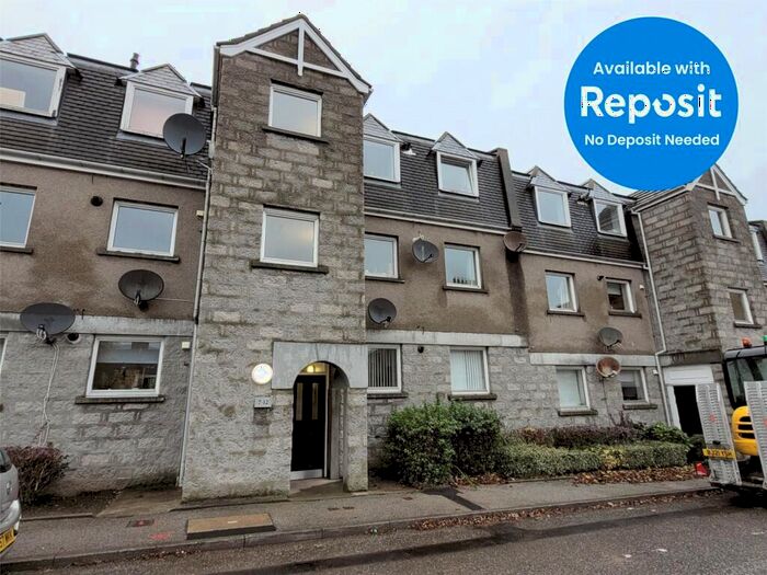 2 Bedroom Flat To Rent In Caroline Apartments, Rosemount, Forbes Street, Aberdeen, AB25