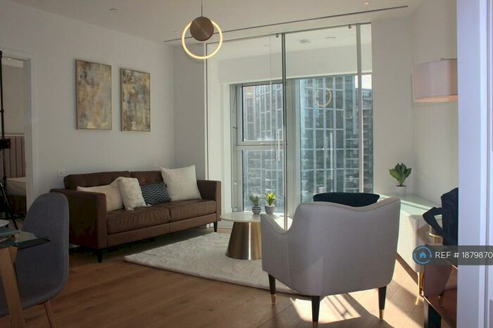 2 Bedroom Flat To Rent In Beechmore House, Battersea, SW11