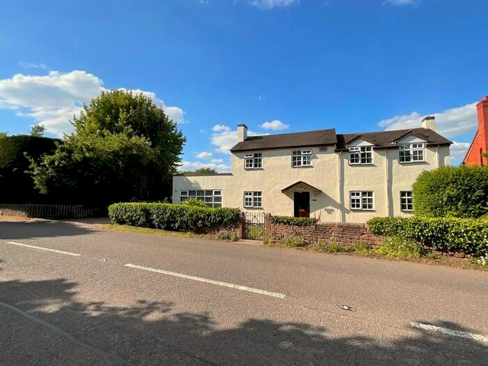 4 Bedroom Detached House For Sale In Chester Road, Hinstock, Market Drayton, TF9