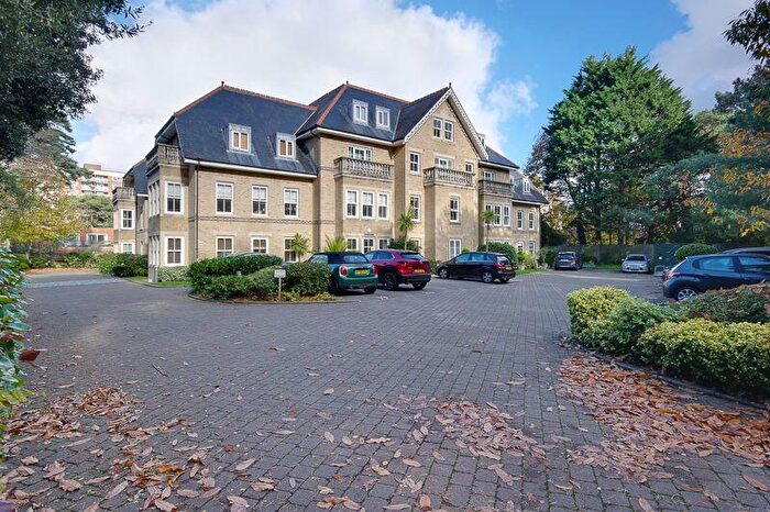 2 Bedroom Flat For Sale In Adelphi Court, Manor Road, East Cliff, BH1