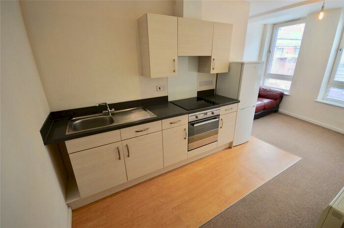 1 Bedroom Flat To Rent In Bank Street, Sheffield, South Yorkshire, S1