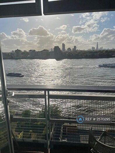 2 Bedroom Flat To Rent In Hutchings Wharf, London, E14