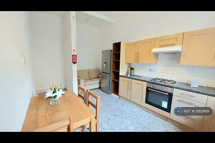 4 Bedroom Flat To Rent In Rupert Street, Glasgow, G4