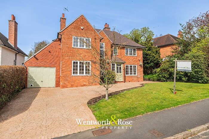 4 Bedroom Detached House For Sale In Weoley Hill, Bournville, West Midlands, United Kingdom, B29