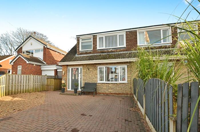 3 Bedroom Semi-Detached House For Sale In Barber Close, Sheffield, S26