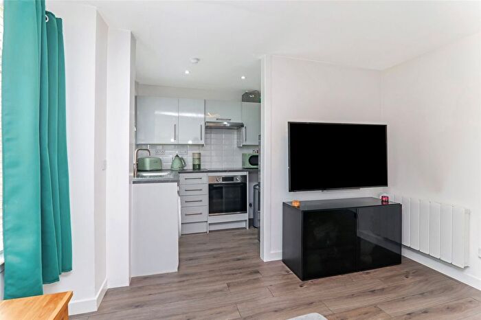 1 Bedroom Flat For Sale In Glenbuck Avenue, Glasgow, Glasgow City, G33