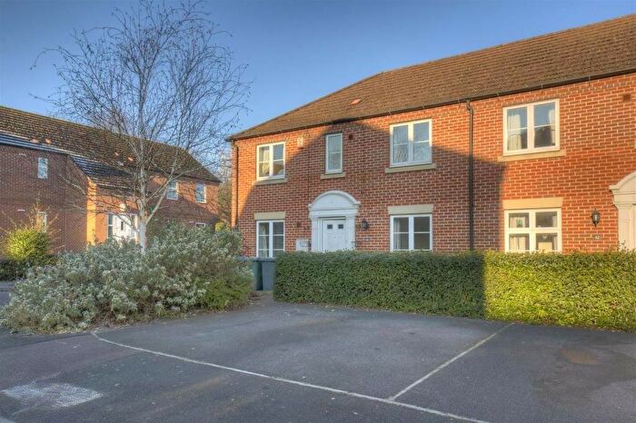 4 Bedroom House To Rent In Whitcliffe Gardens, West Bridgford, Nottingham, Nottinghamshire, NG2