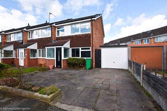3 Bedroom House To Rent In Amberwood Drive, Manchester, M23