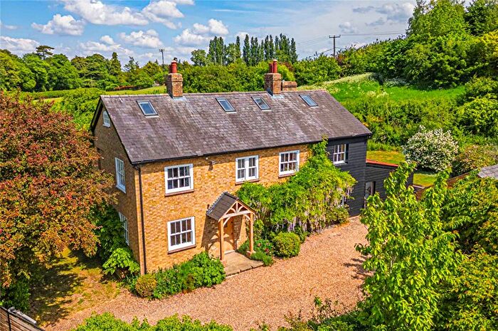 6 Bedroom Detached House For Sale In Long Marston Road, Cheddington, Buckinghamshire, LU7