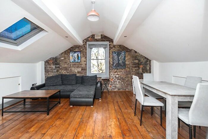 2 Bedroom Apartment For Sale In Springfield Road, Brighton, BN1