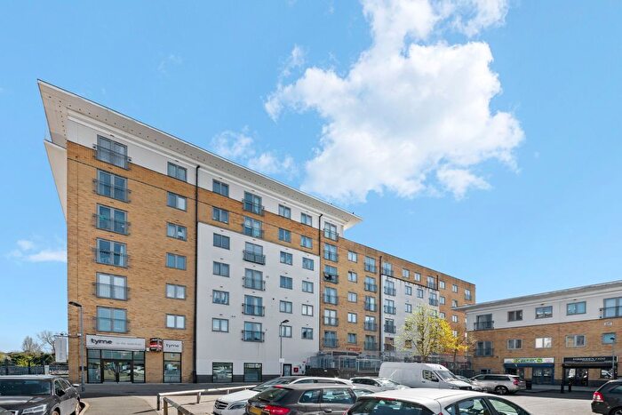 2 Bedroom Flat For Sale In Caldon House, Waxlow Way, Northolt, UB5