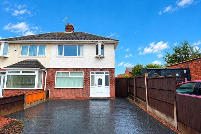 3 Bedroom Semi-Detached House For Sale In Danebank Avenue, Crewe, CW2