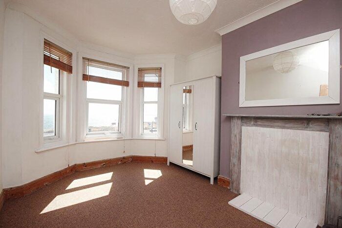 3 Bedroom Flat To Rent In St Catherines Road, Southbourne, BH6
