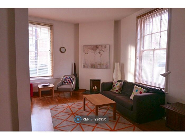 2 Bedroom Flat To Rent In London, London, EC1R