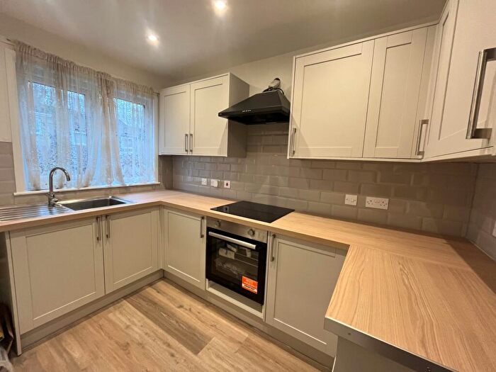 3 Bedroom End Of Terrace House To Rent In Sidebrook Court, Northampton, NN3