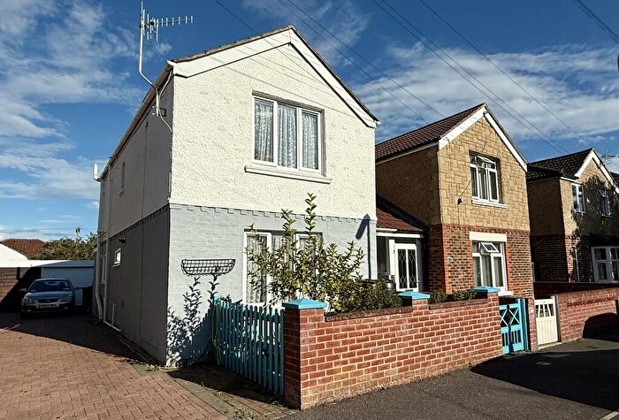 2 Bedroom Semi Detached House For Sale In Oval Gardens, Alverstoke, Gosport, PO12