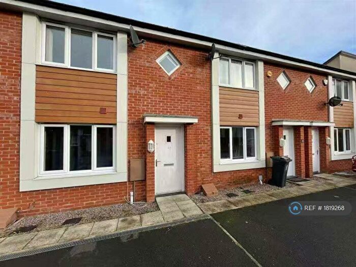 2 Bedroom Terraced House To Rent In Marylebone Place, Leicester, LE2