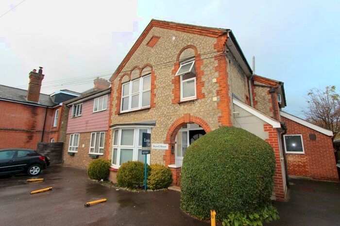 Studio To Rent In Old Tovil Road, Maidstone, ME15