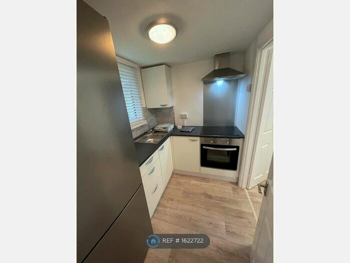 1 Bedroom Detached House To Rent In Dun Roamin Park, Whitfield, Brackley, NN13