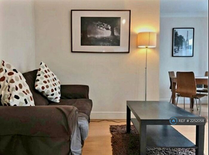 1 Bedroom Flat To Rent In Qube, Birmingham, B1