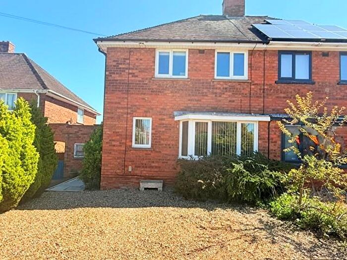 2 Bedroom House To Rent In Lingard Road, Sutton Coldfield, B75