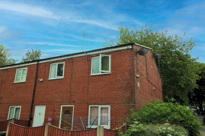 2 Bedroom Flat To Rent In Starrgate Drive, Preston, PR2