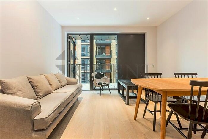 1 Bedroom Flat To Rent In Dray House, Wandsworth, SW18