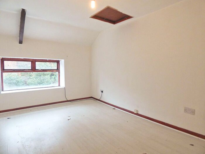 3 Bedroom Terraced House For Sale In Garw Fechan Road, Pontyrhyl, Bridgend, CF32