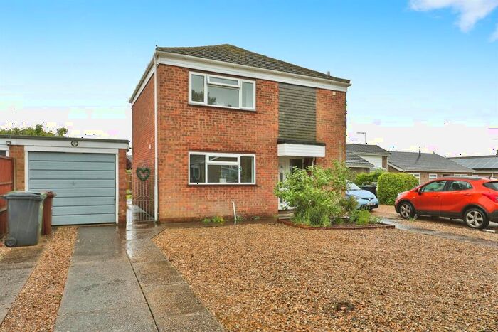 3 Bedroom Detached House For Sale In Old Vicarage Park, Narborough, King's Lynn, PE32