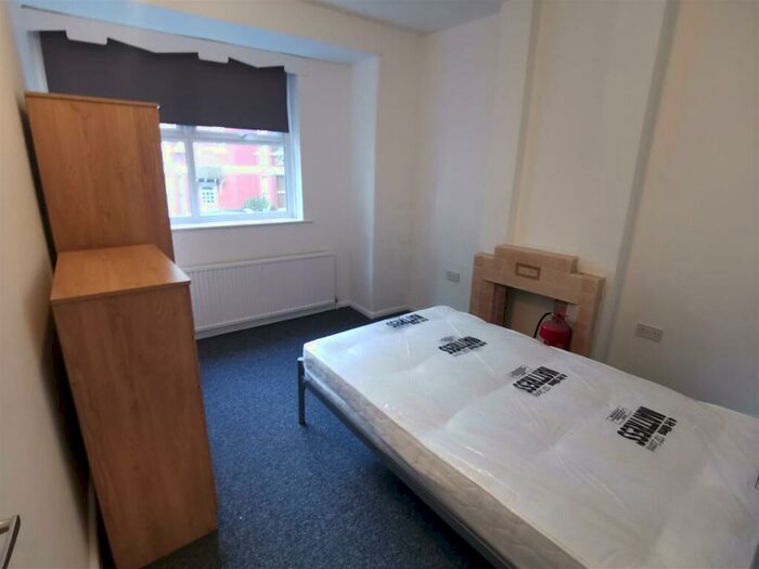 5 Bedroom Terraced House To Rent In Riley Road, Brighton, BN2