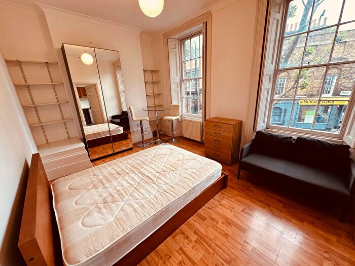 Studio To Rent In Argyle Street, London, WC1H