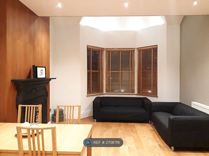 4 Bedroom Flat To Rent In Denton Road, London, N8