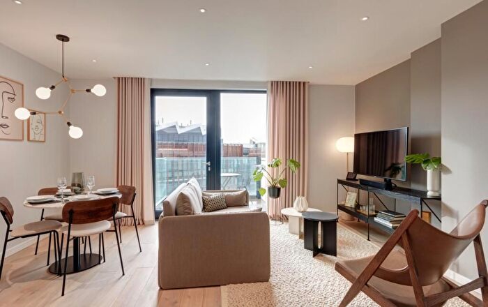 1 Bedroom Flat To Rent In Skelwith Road, London, W6