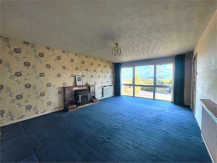 2 Bedroom Detached Bungalow For Sale In Weston Way, Hutton, BS24