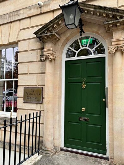 2 Bedroom Apartment To Rent In Portland Square, Bristol, BS2