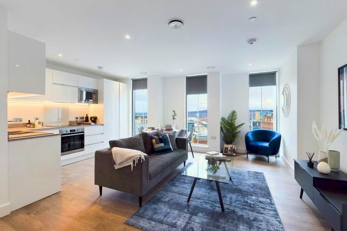2 Bedroom Flat To Rent In Rutherford St, City Centre, Newcastle Upon Tyne, NE4