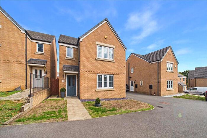 3 Bedroom Detached House For Sale In Dunkley Way, Harlestone Manor, Northampton, Northamptonshire, NN5