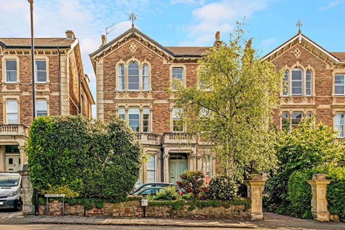3 Bedroom Apartment For Sale In Pembroke Road | Clifton, BS8