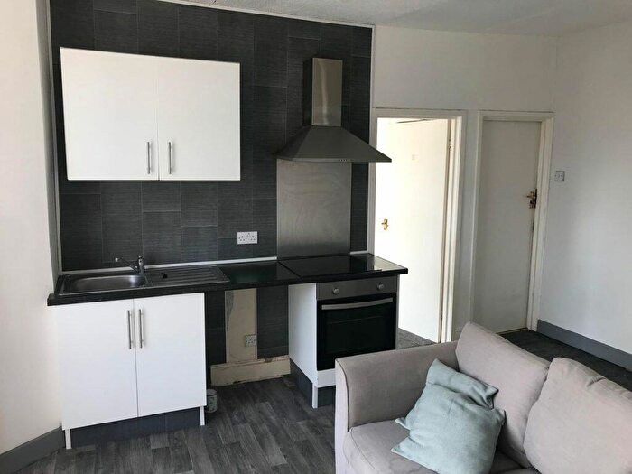 1 Bedroom Flat To Rent In Dickson Rd Flat, FY1