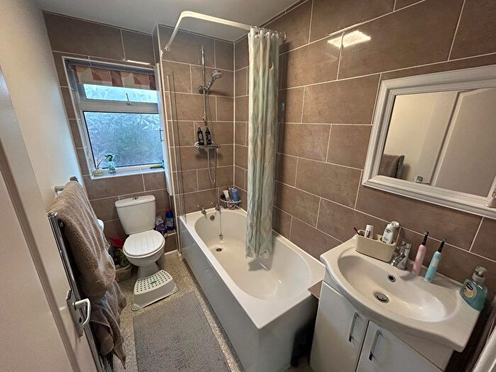 2 Bedroom End Of Terrace House To Rent In Berenger Close, Swindon, SN3