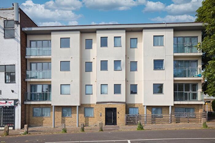 2 Bedroom Flat To Rent In Cleaver Lane, Ramsgate, Kent, CT11