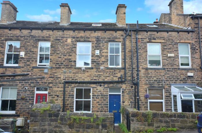 4 Bedroom Terraced House To Rent In Bachelor Lane, Horsforth, Leeds, West Yorkshire, LS18