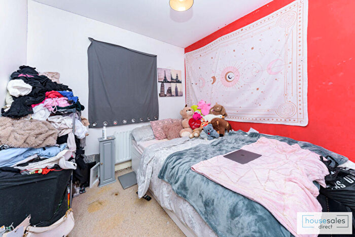 3 Bedroom Terraced House For Sale In Tully Close, Bourne, PE10