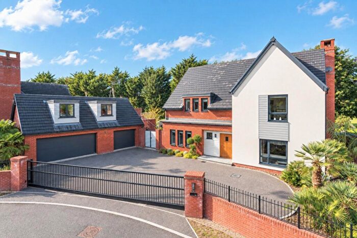 5 Bedroom Detached House For Sale In Exeter, Devon, EX2