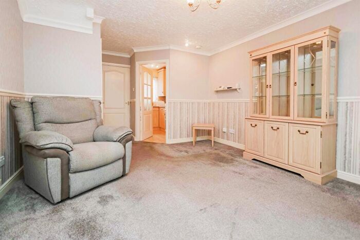 2 Bedroom Semi-Detached House For Sale In The Forge, Halesowen, B63