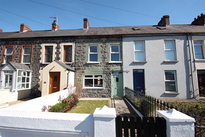 2 Bedroom Terraced House To Rent In Belfast Road, Ballynahinch, BT24